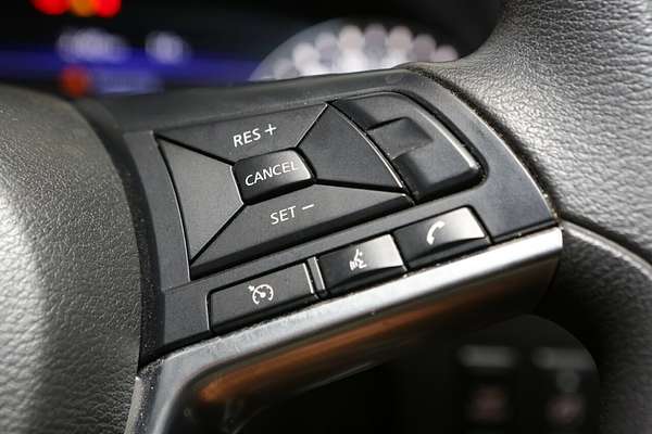 2022 Nissan Navara SL D23 Rear Wheel Drive
