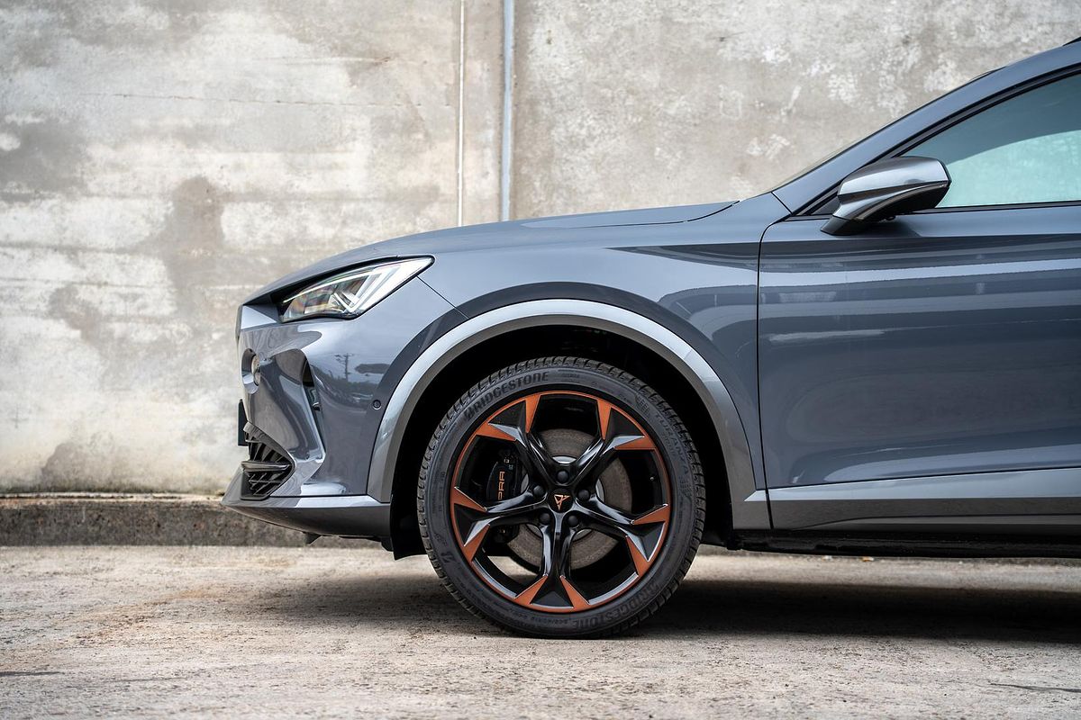 2024 CUPRA Formentor VZx KM
