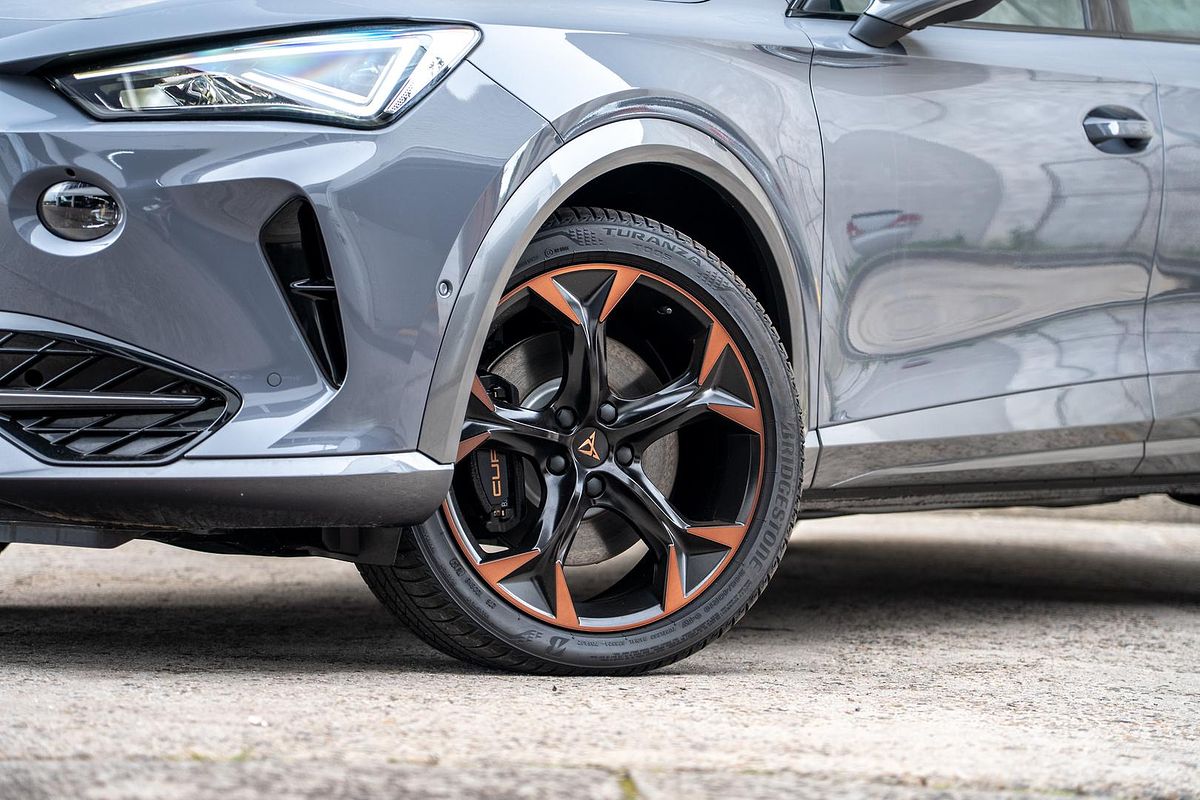 2024 CUPRA Formentor VZx KM