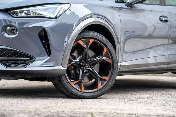 2024 CUPRA Formentor VZx KM