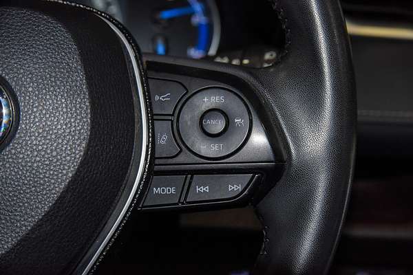 2021 Toyota RAV4 Cruiser AXAH54R