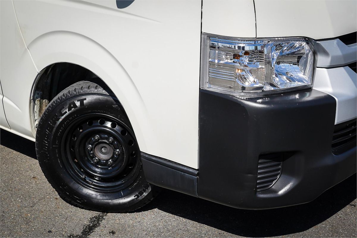 2014 Toyota Hiace KDH221R
