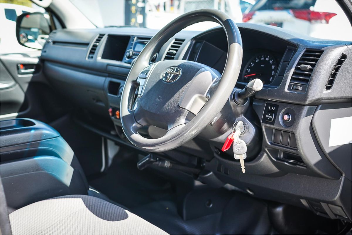 2014 Toyota Hiace KDH221R