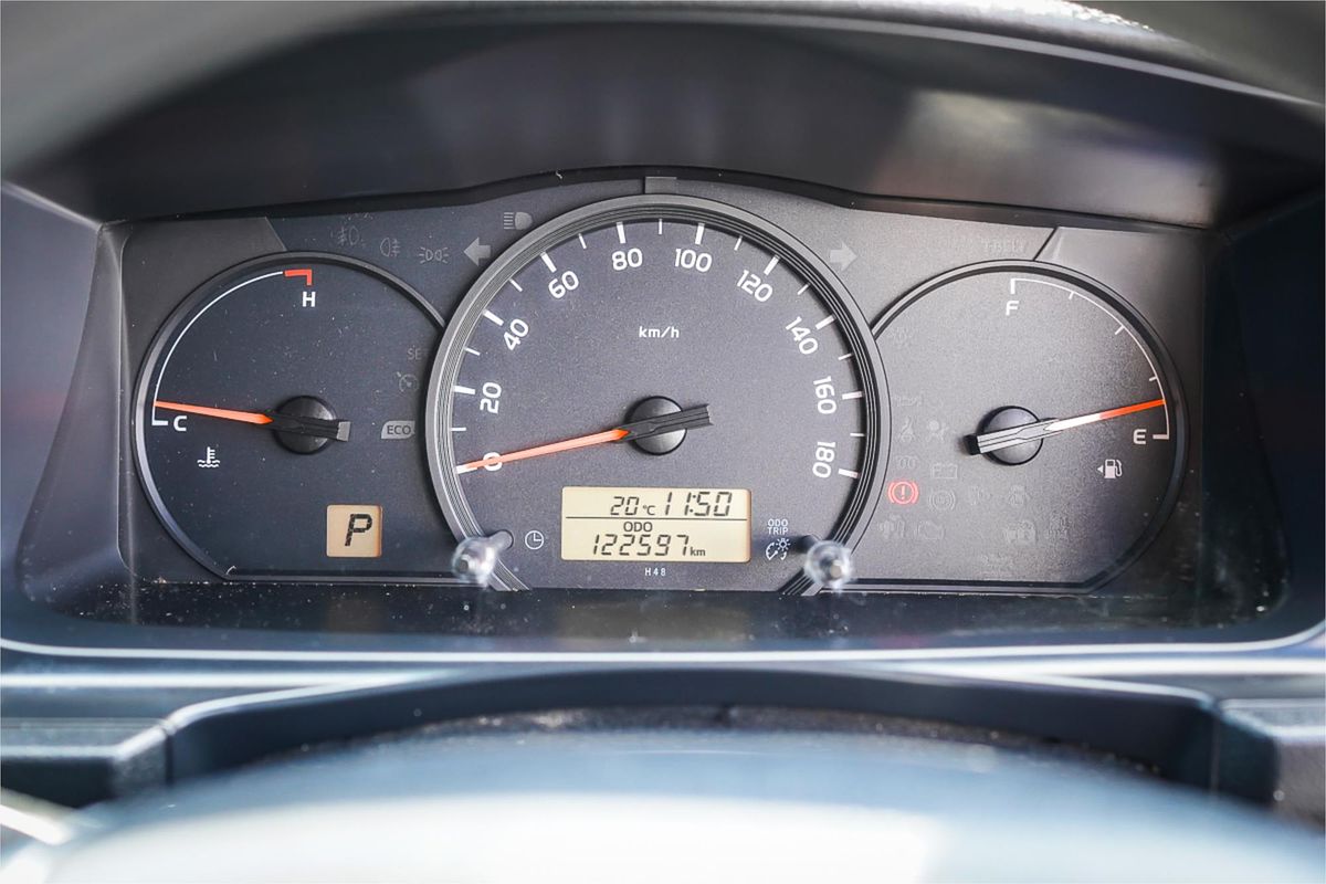 2014 Toyota Hiace KDH221R