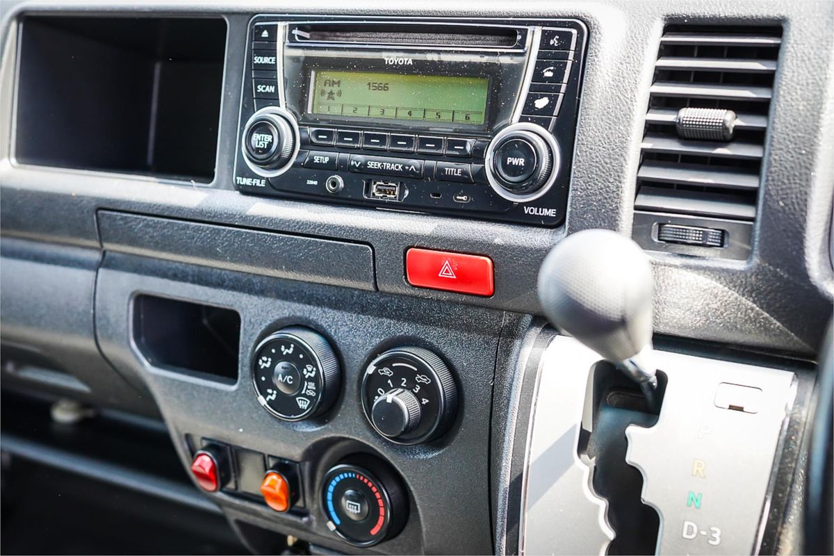 2014 Toyota Hiace KDH221R