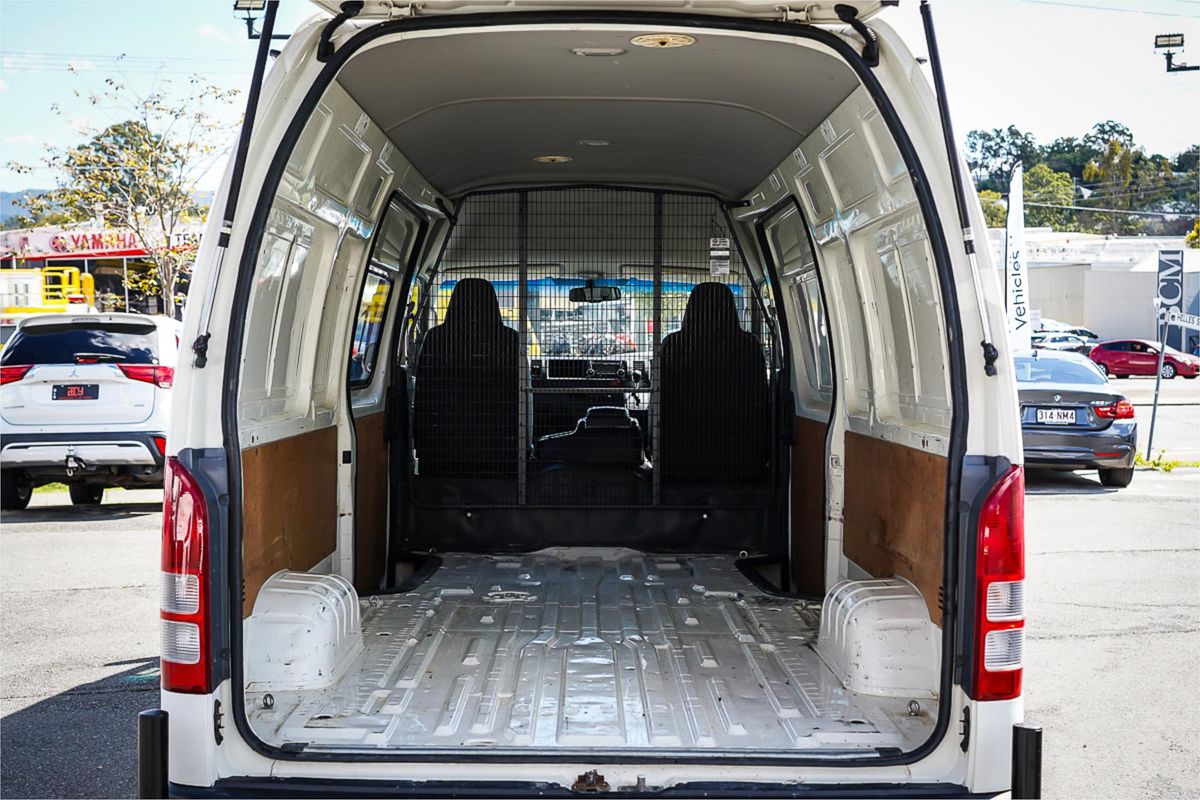 2014 Toyota Hiace KDH221R