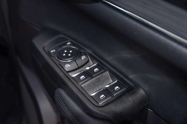 2025 Ford Everest Trend 2.0L