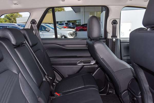 2025 Ford Everest Trend 2.0L