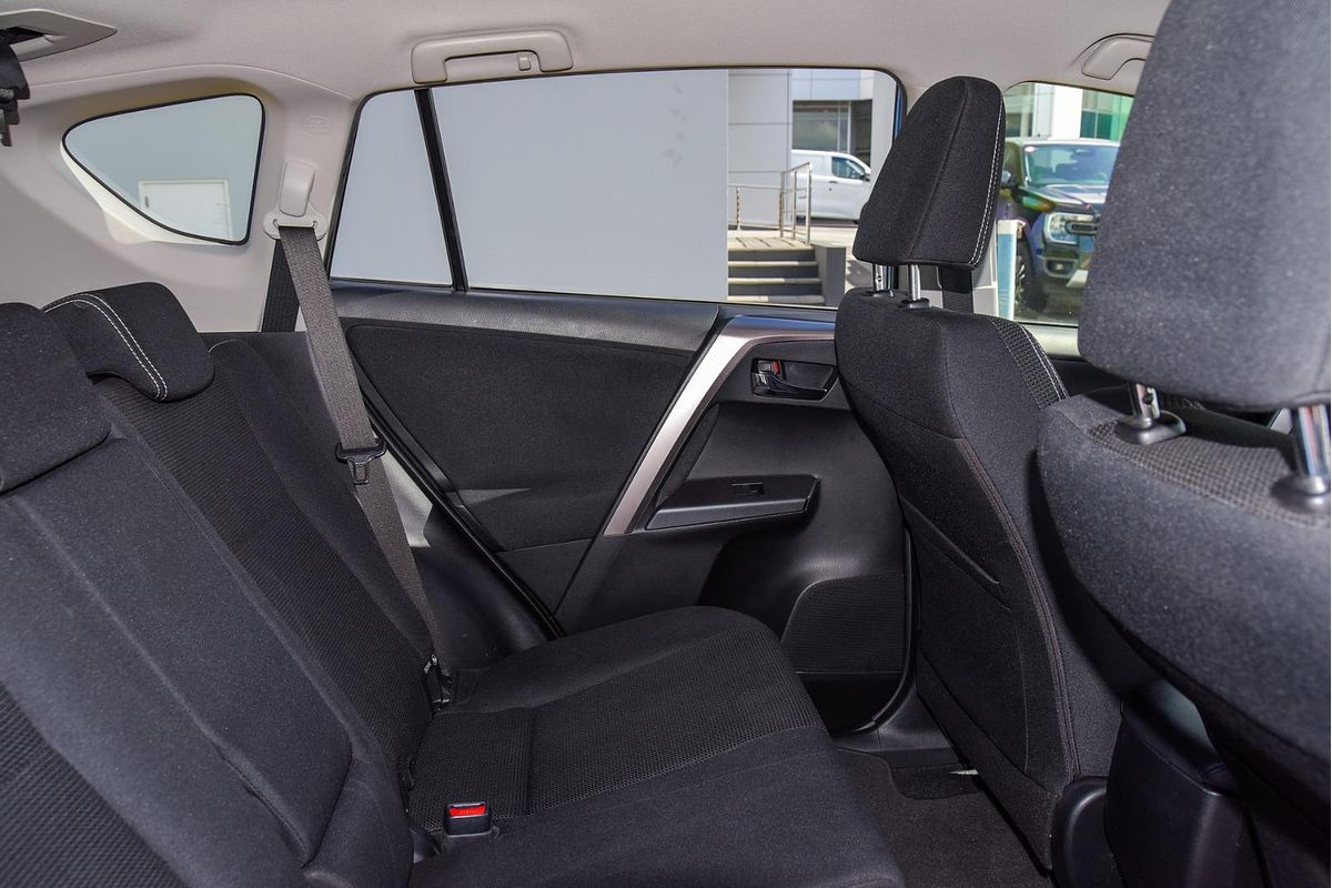 2018 Toyota RAV4 GXL ASA44R