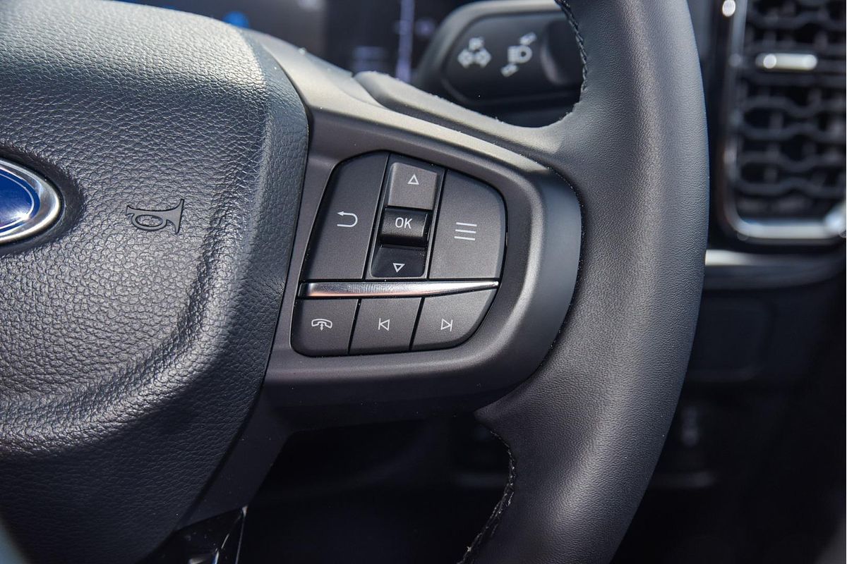 2025 Ford Everest Trend 2.0L