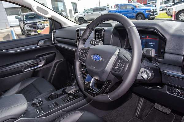 2025 Ford Everest Trend 2.0L