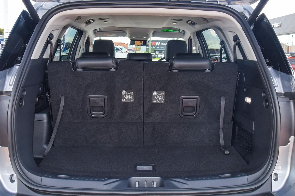 2025 Ford Everest Trend 2.0L