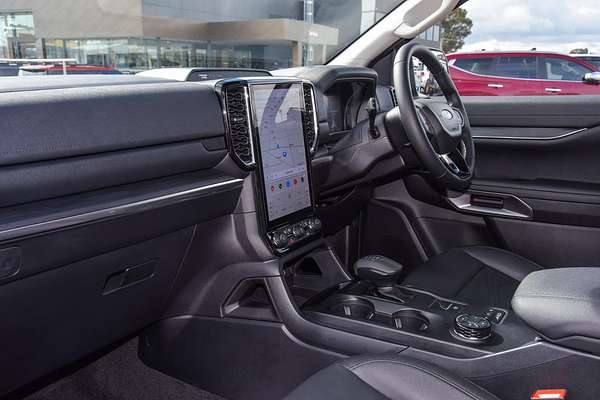 2025 Ford Everest Trend 2.0L