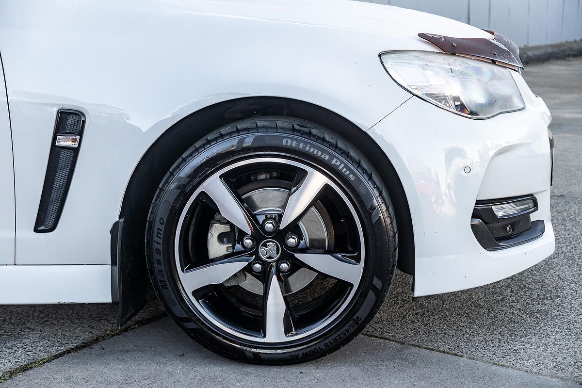 2016 Holden Commodore SV6 Black VF Series II