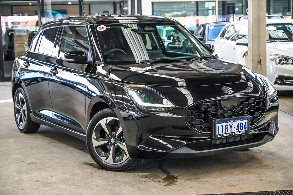 2024 Suzuki Swift Hybrid GLX UZ