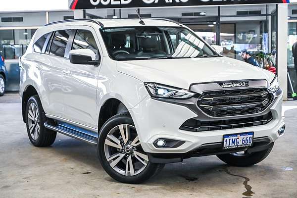 2024 Isuzu MU-X LS-T