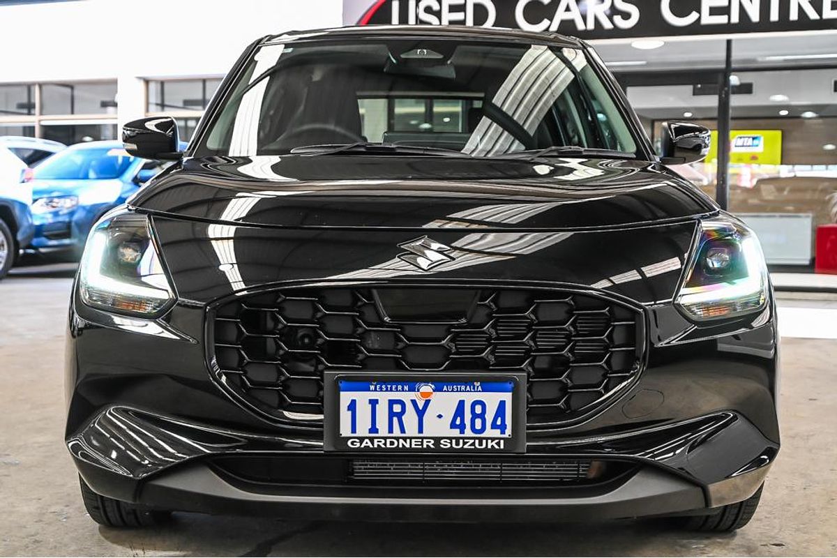 2024 Suzuki Swift Hybrid GLX UZ