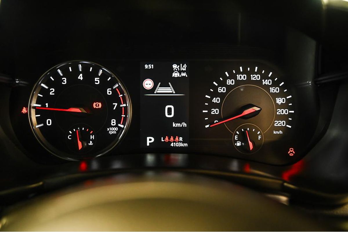 2024 Suzuki Swift Hybrid UZ