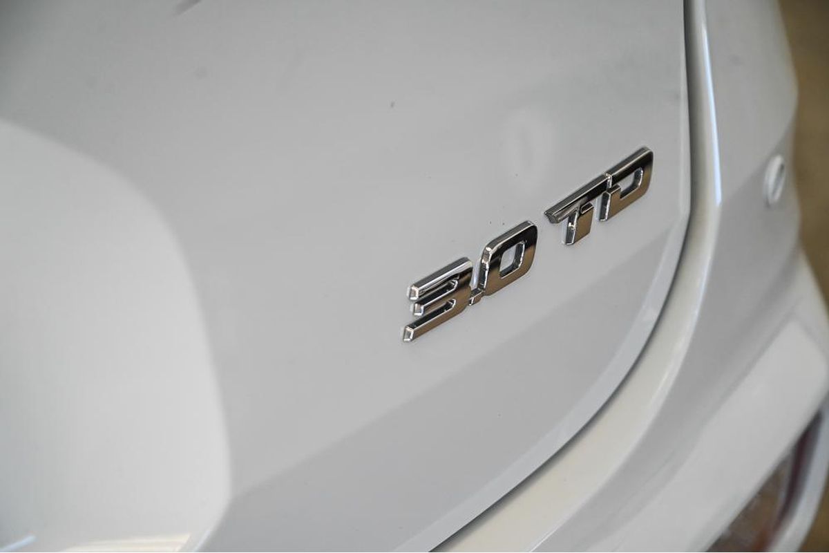 2024 Isuzu MU-X LS-T