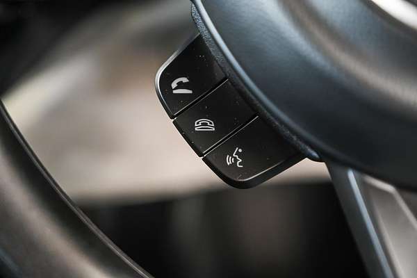 2024 Suzuki Swift Hybrid UZ