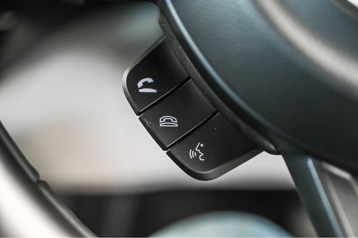 2024 Suzuki Swift Hybrid GLX UZ