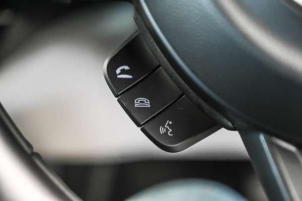 2024 Suzuki Swift Hybrid GLX UZ