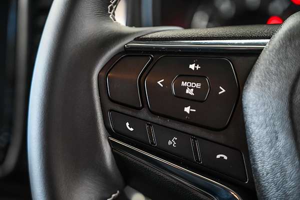 2024 Isuzu MU-X LS-T