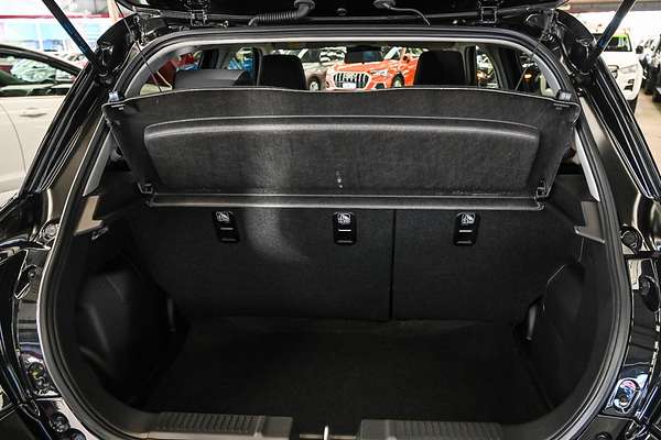 2024 Suzuki Swift Hybrid GLX UZ