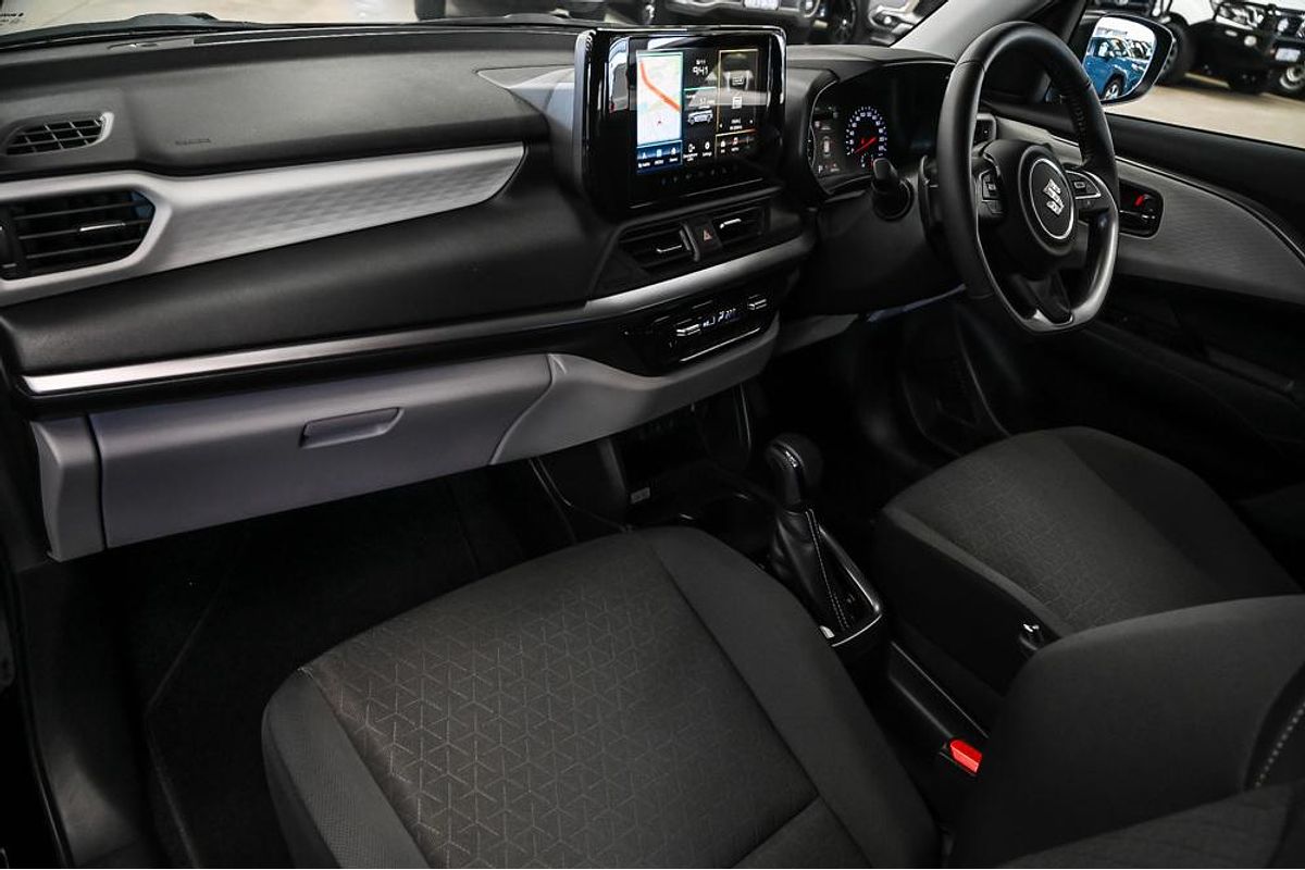 2024 Suzuki Swift Hybrid GLX UZ