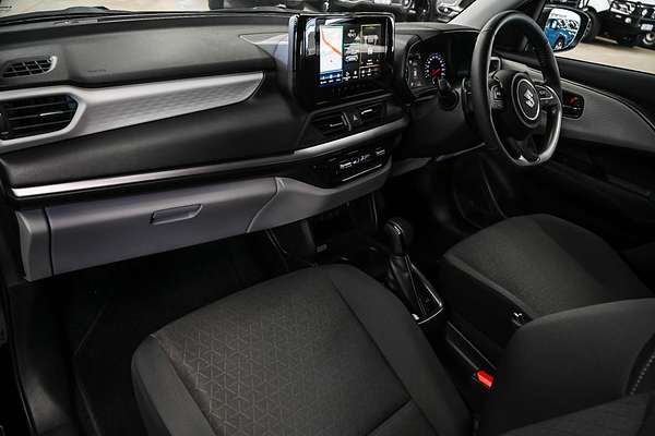 2024 Suzuki Swift Hybrid GLX UZ