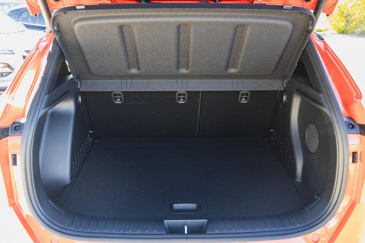 2025 Hyundai Kona Premium N Line SX2.V3