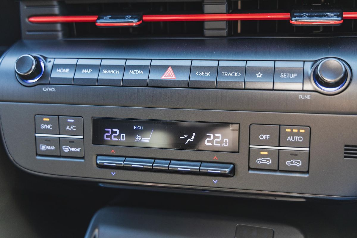 2025 Hyundai Kona Premium N Line SX2.V3