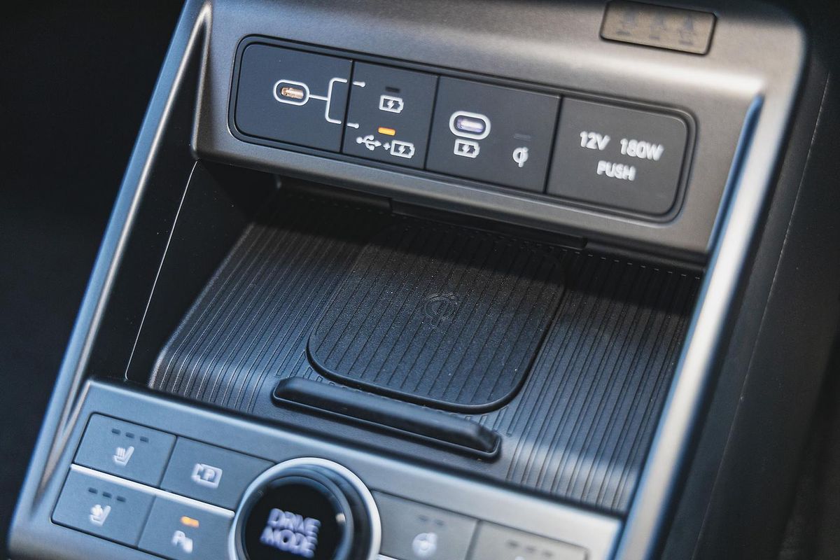 2025 Hyundai Kona Premium N Line SX2.V3
