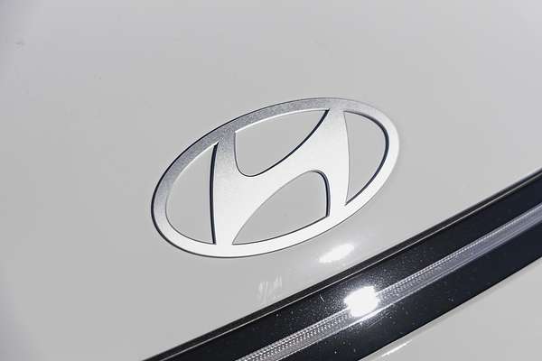2025 Hyundai Kona Premium N Line SX2.V3