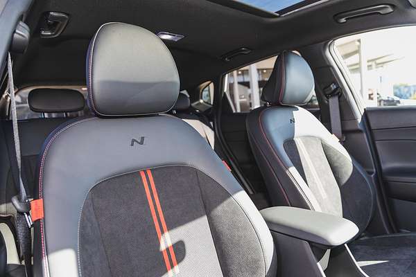2025 Hyundai Kona Premium N Line SX2.V3