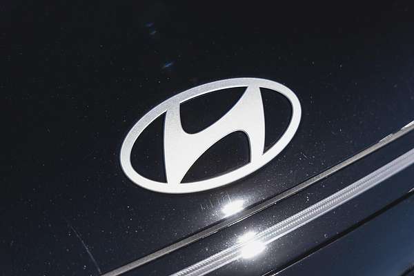 2025 Hyundai Kona Premium SX2.V3