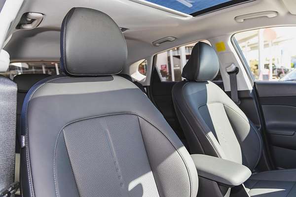2025 Hyundai Kona Premium SX2.V3