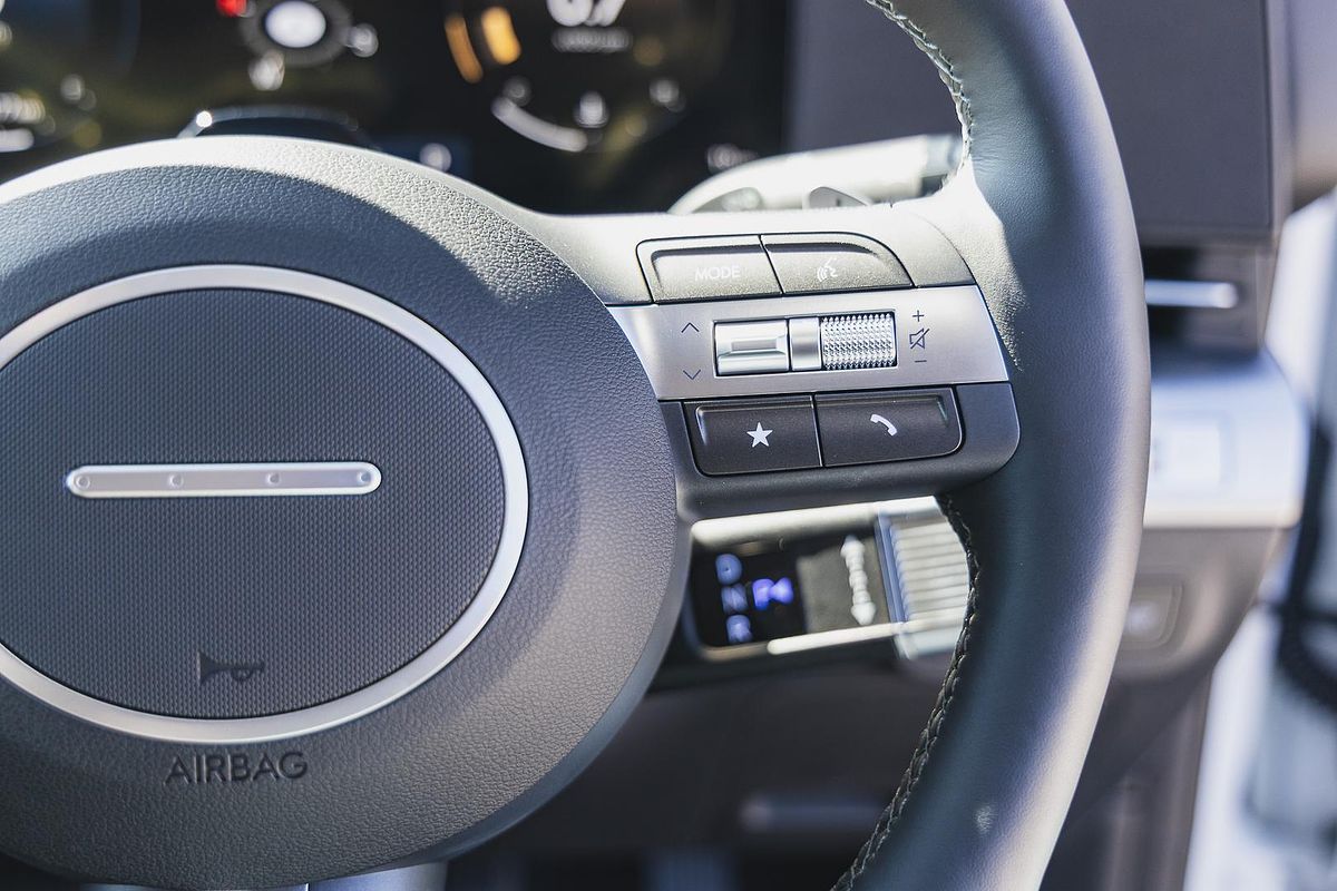 2025 Hyundai Kona Premium SX2.V3