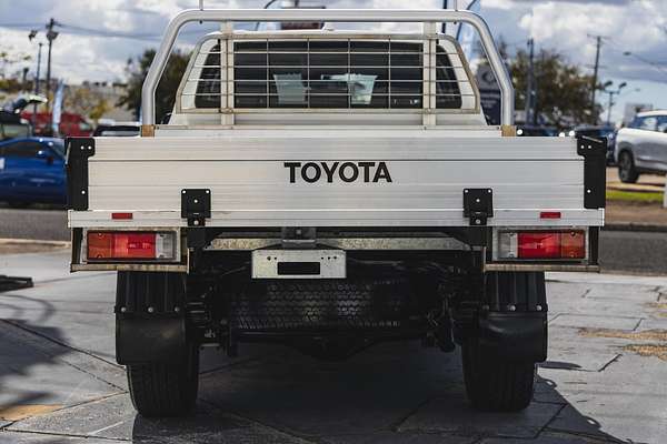 2022 Toyota Hilux SR GUN126R 4X4