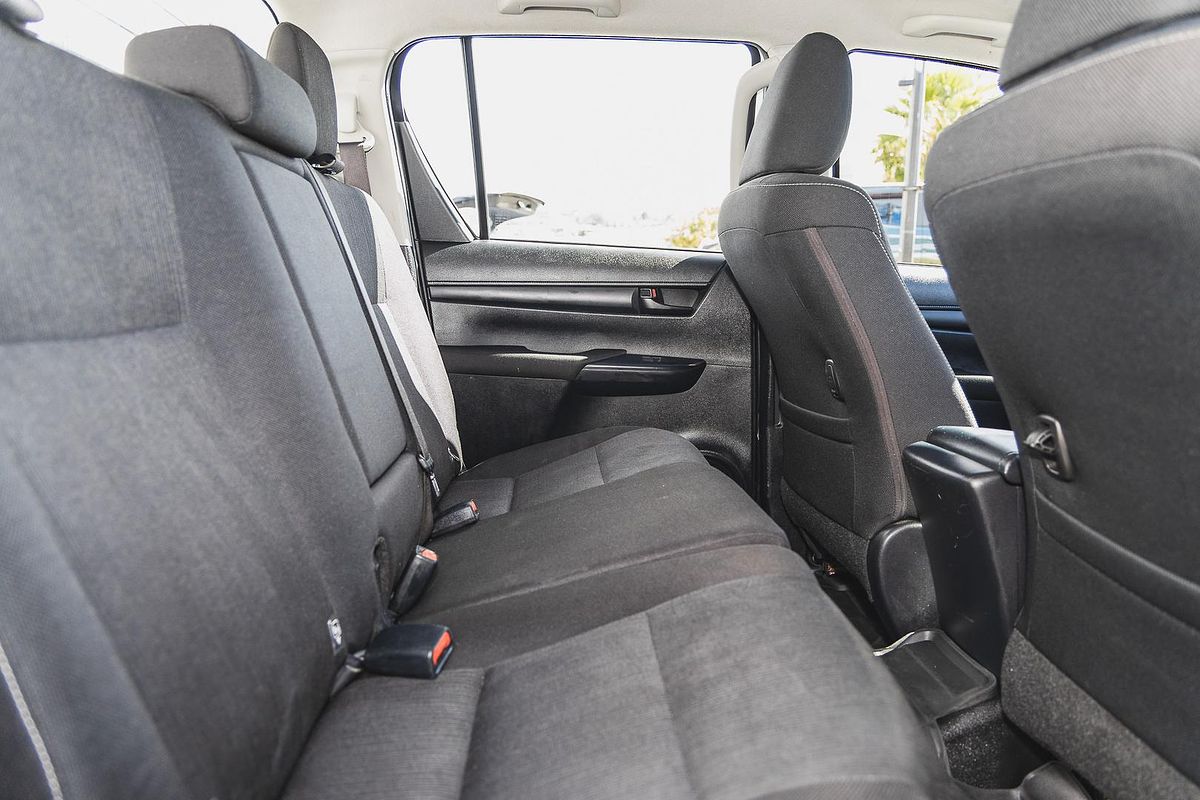 2022 Toyota Hilux SR GUN126R 4X4