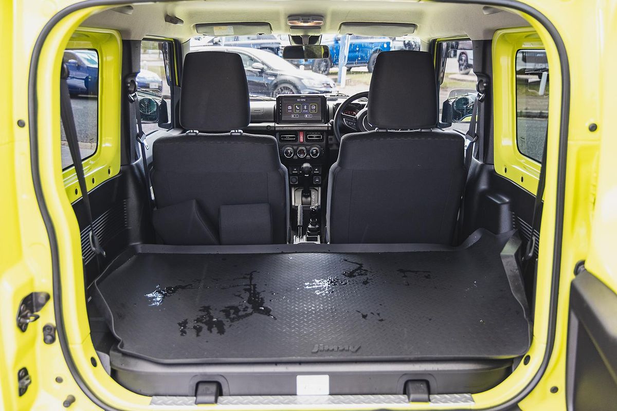 2022 Suzuki Jimny GLX GJ
