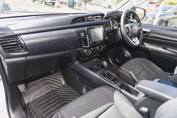 2022 Toyota Hilux SR GUN126R 4X4