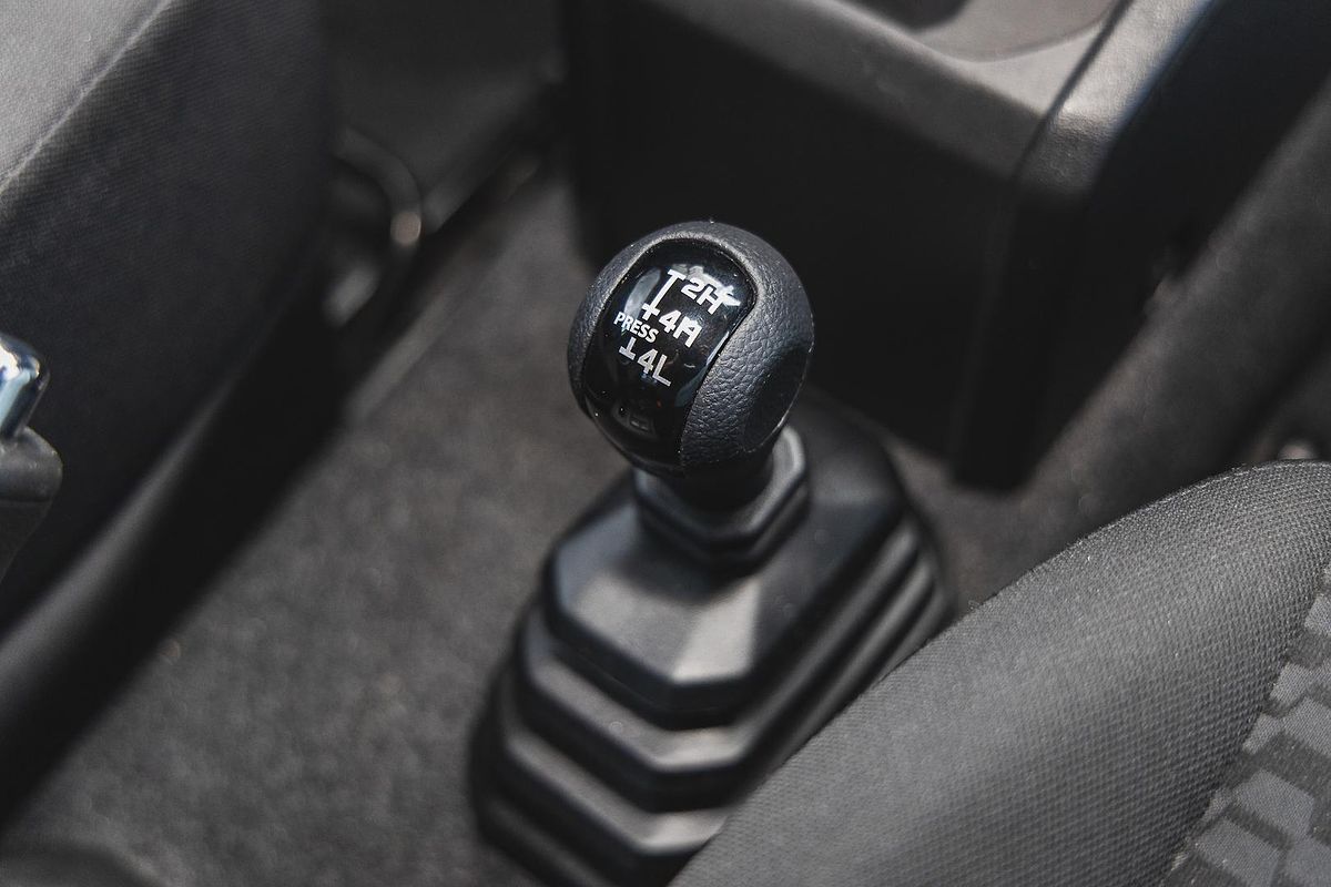 2022 Suzuki Jimny GLX GJ