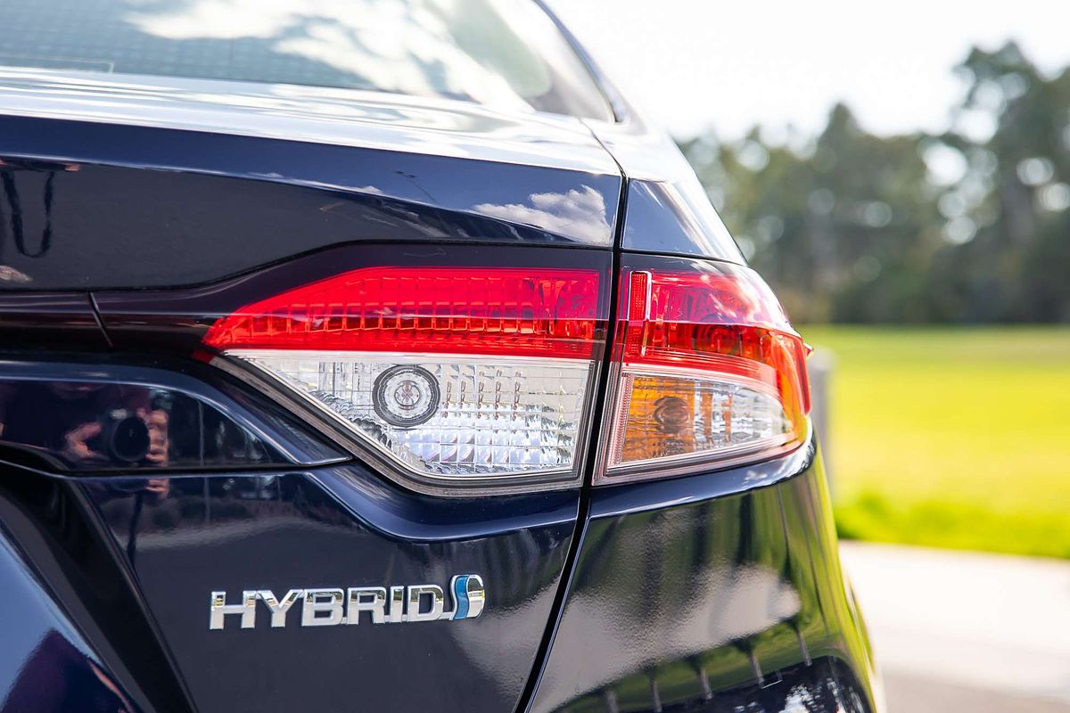 2021 Toyota Corolla Ascent Sport Hybrid ZWE211R