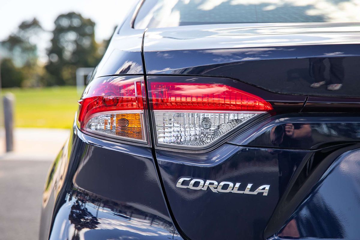 2021 Toyota Corolla Ascent Sport Hybrid ZWE211R