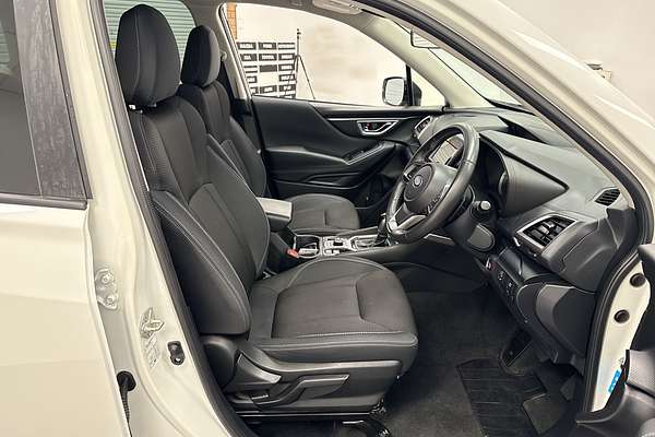 2021 Subaru Forester 2.5i S5