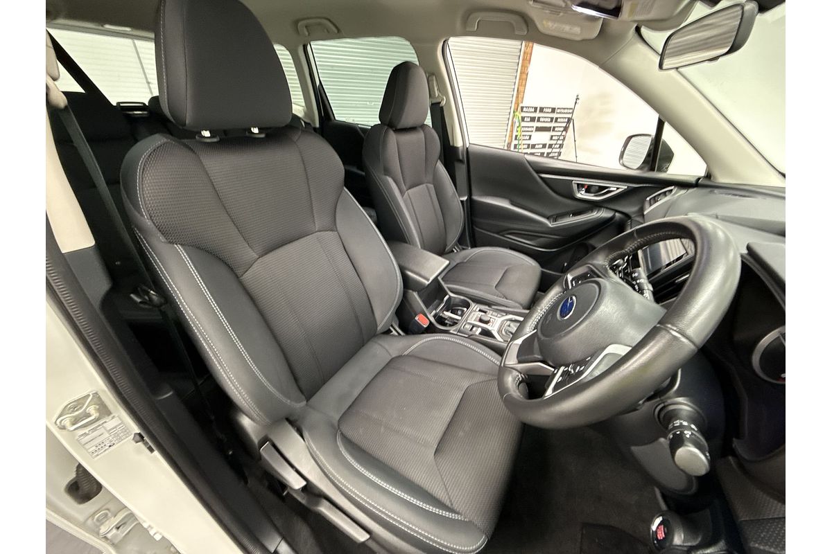 2021 Subaru Forester 2.5i S5