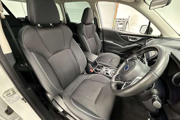 2021 Subaru Forester 2.5i S5