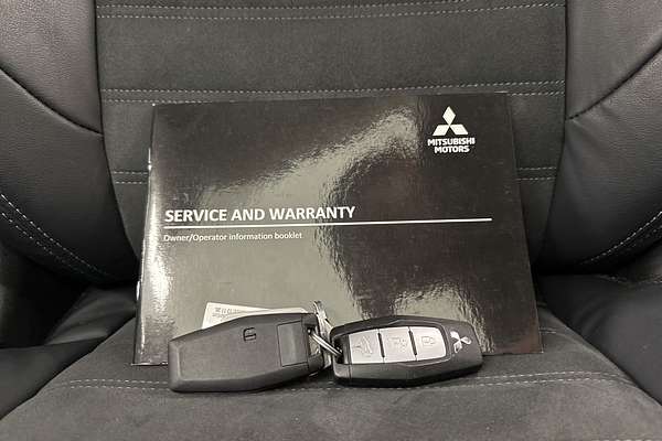 2022 Mitsubishi Outlander Aspire ZM