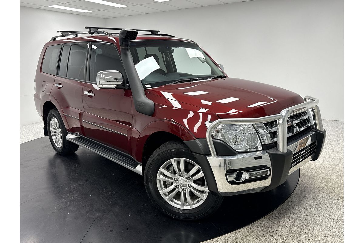2021 Mitsubishi Pajero Exceed NX